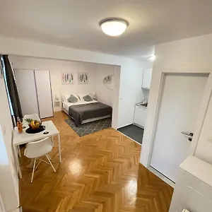https://apartment-maria-zadar.hotelinzadar.com